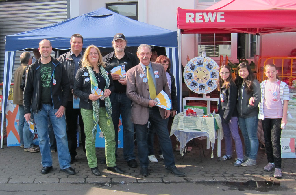 "Bürger für Boppard" vor dem REWE Einkaufszentrum in Boppard